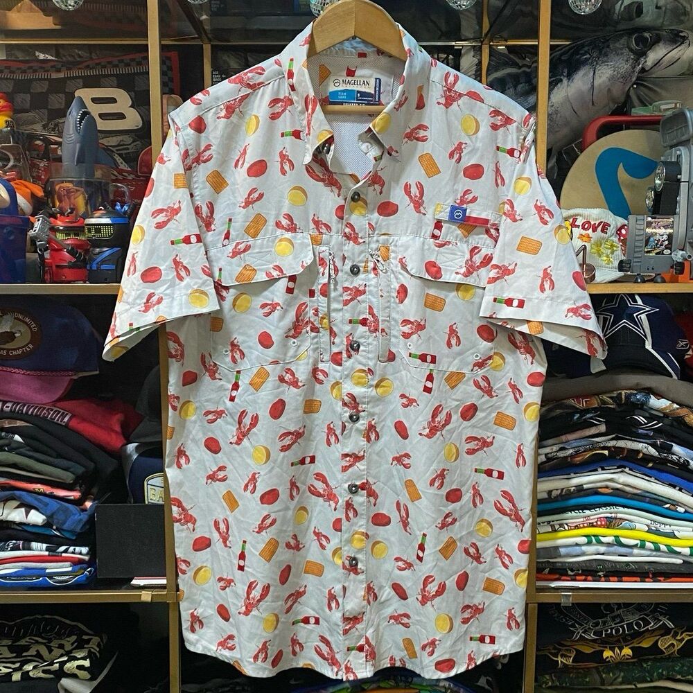 Magellan Fish Gear Mens Small Crawfish Boil Relaxed Fit Button Down Shirt⁠